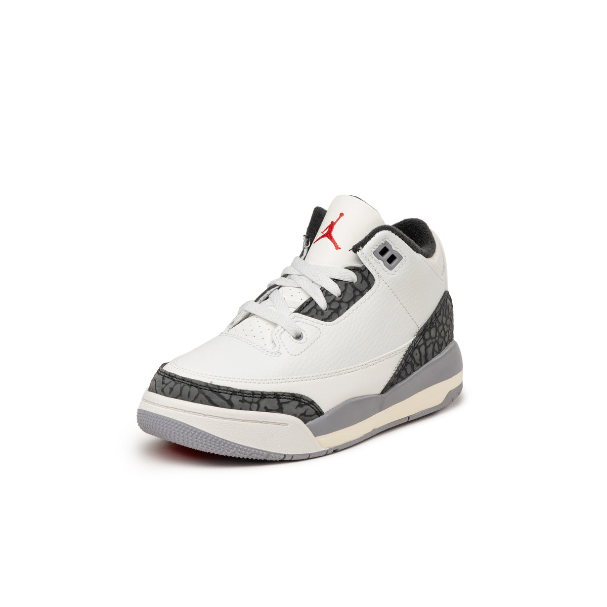 Black jordan retro 3 online