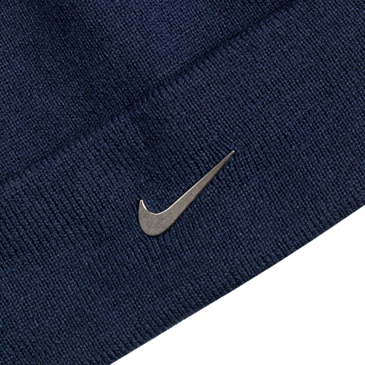 Nike - Peak Swoosh Beanie Kids midnight navy at Sport Bittl Shop