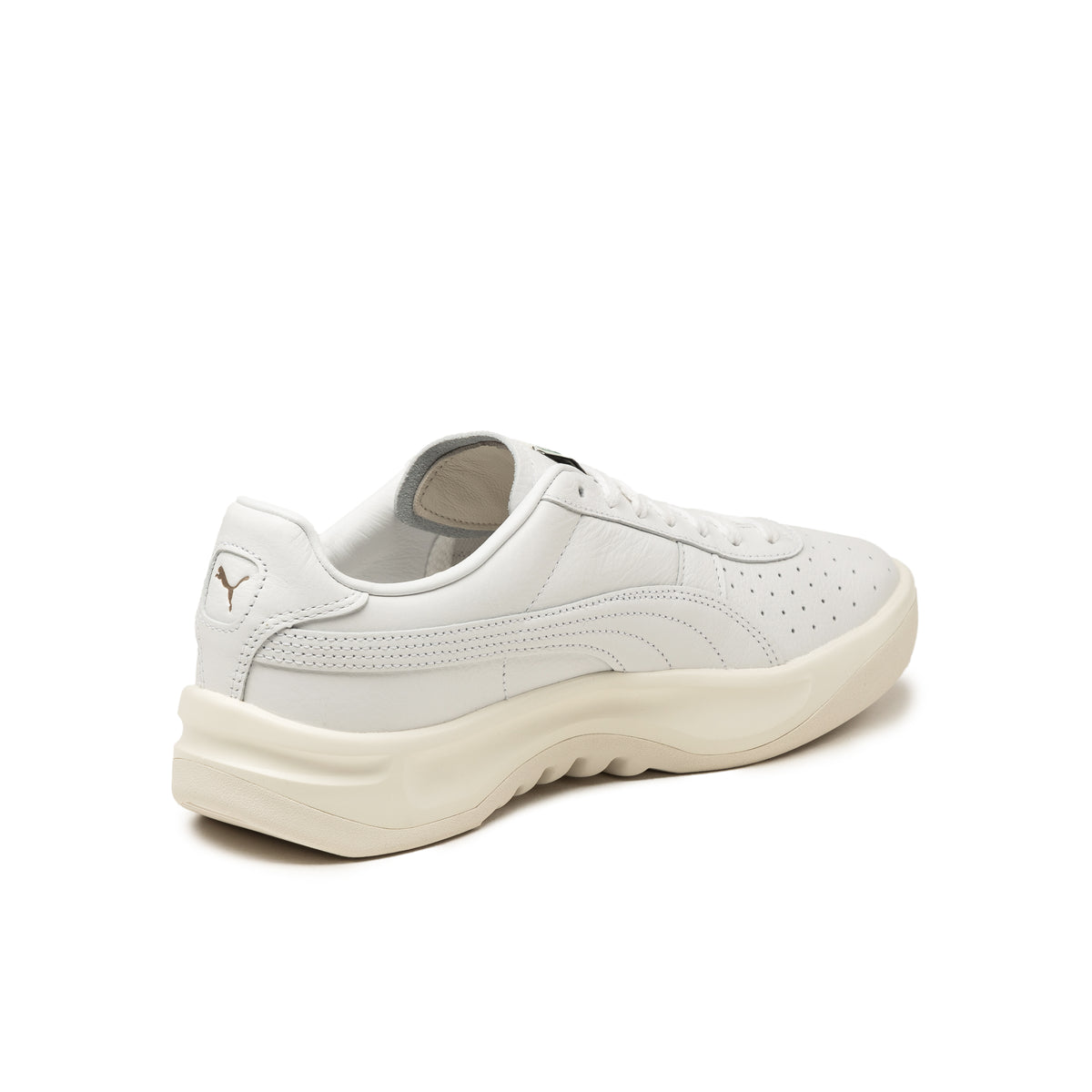 Puma gv special clearance white and blue