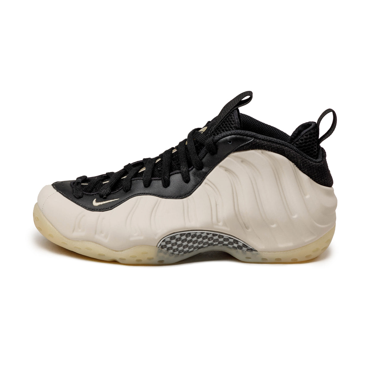 Nike Air Foamposite One Black Team Gold Light Orewood Brown Chrome