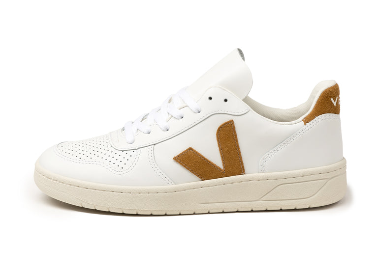 Veja V-10 Leather