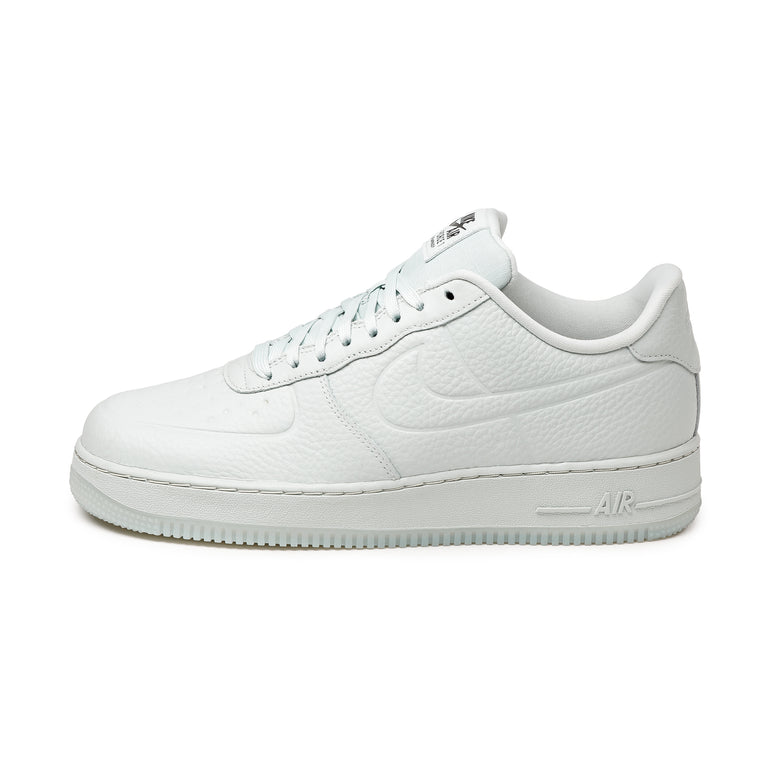 066d8610518f248b651ed65d9f9e948e9aaff1a4 FB8875 002 Nike Air Force 1  07 Pro Tech Light Silver Light Silver Clear os 1 768x768