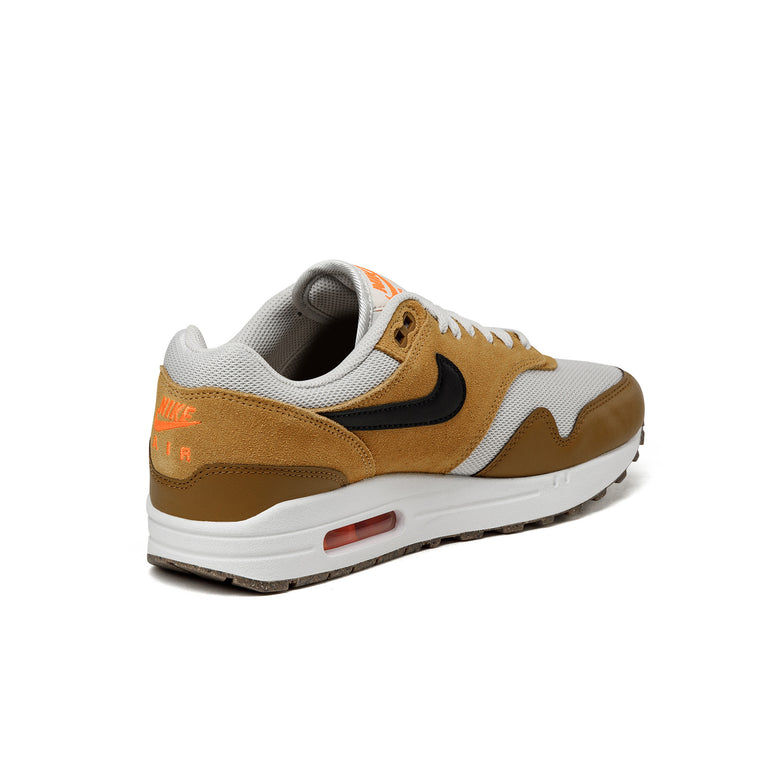 Nike air max 1 x essential best sale