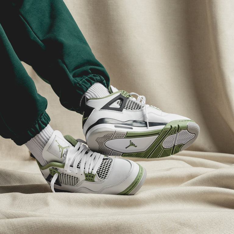 Nike Wmns Air Jordan 4 Retro SE *Oil Green* – buy now at ...