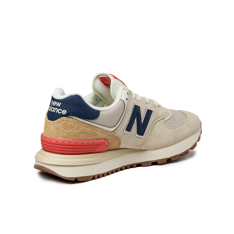 New Balance U574LGNV onfeet