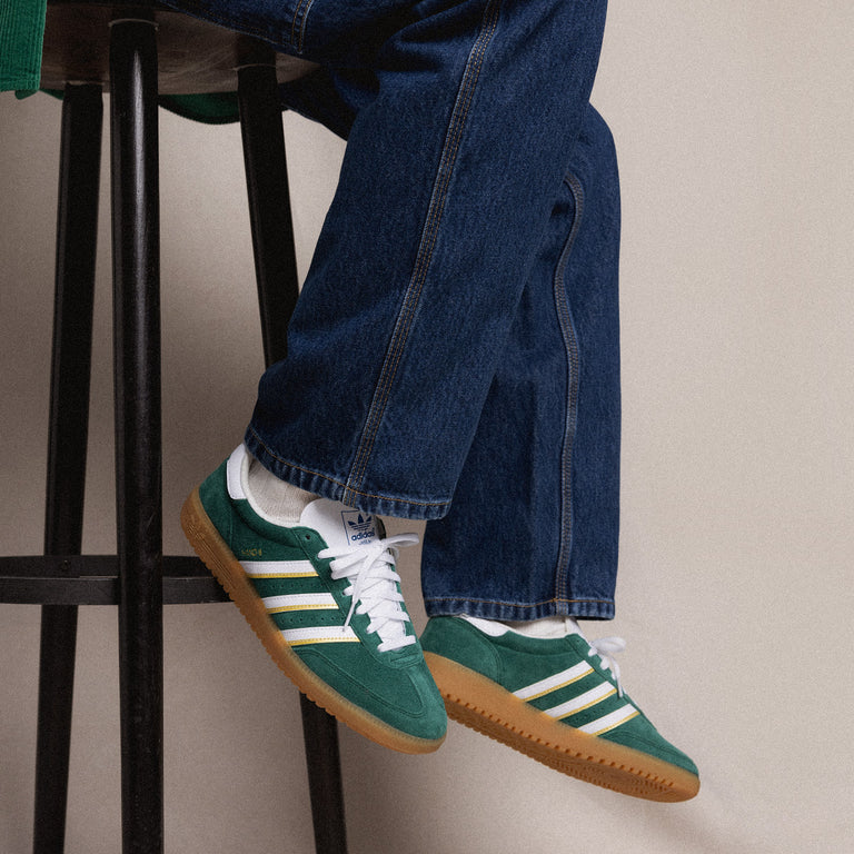 Adidas Hand 2 – buy now at Asphaltgold Online Store!