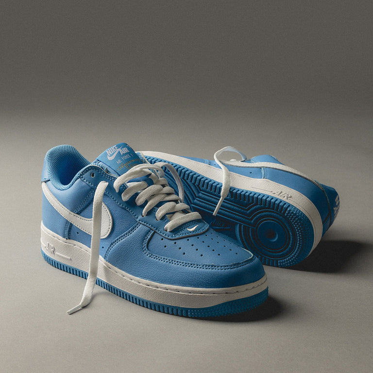 Nike Air Force 1 '07 LV8 – buy now at Asphaltgold Online Store!