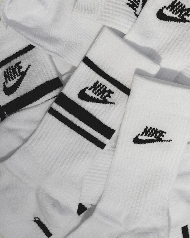 Nike Everyday Essential Crew Socks 3 Pack