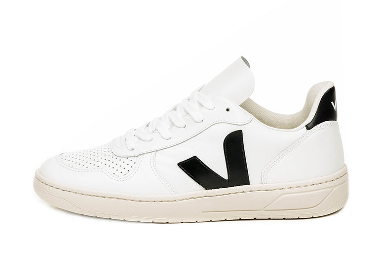 Veja V-10 Leather