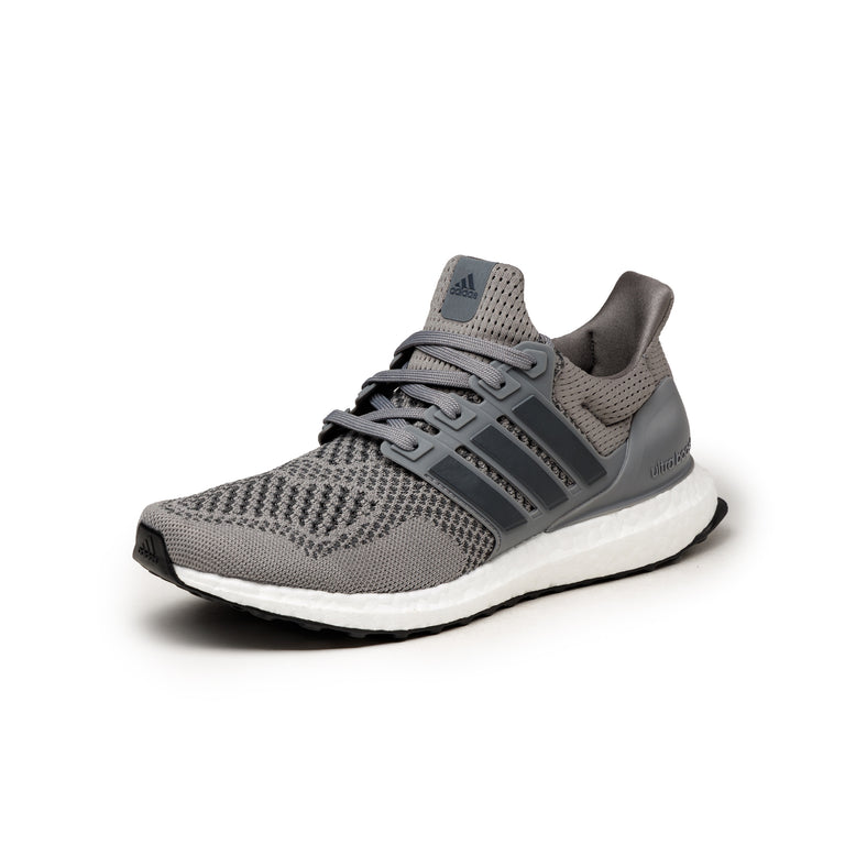 Black Daily Wear Adidas Ultra Boost Shoes For Men, Size: 41 To 45
