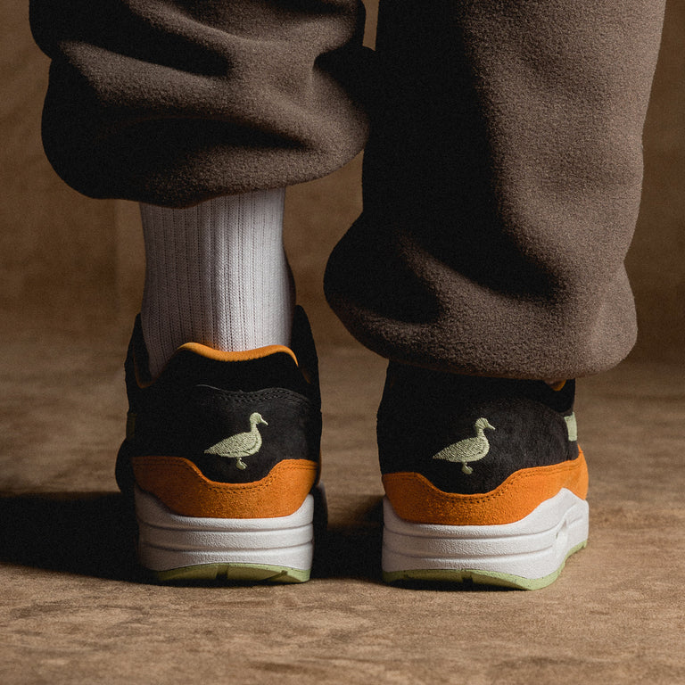 Chaussures et baskets homme Nike Air Max 1 Premium Anthracite/  Honeydew-Black-Kumquat