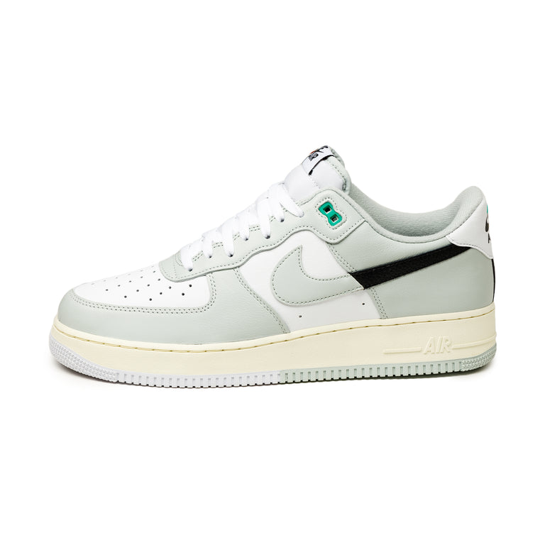 Buy Nike AIR FORCE 1 '07 LV8 (Light Silver/Black-Light Silver-White) Online  at UNION LOS ANGELES