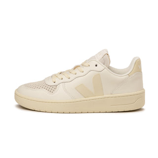 Veja V-10 Leather