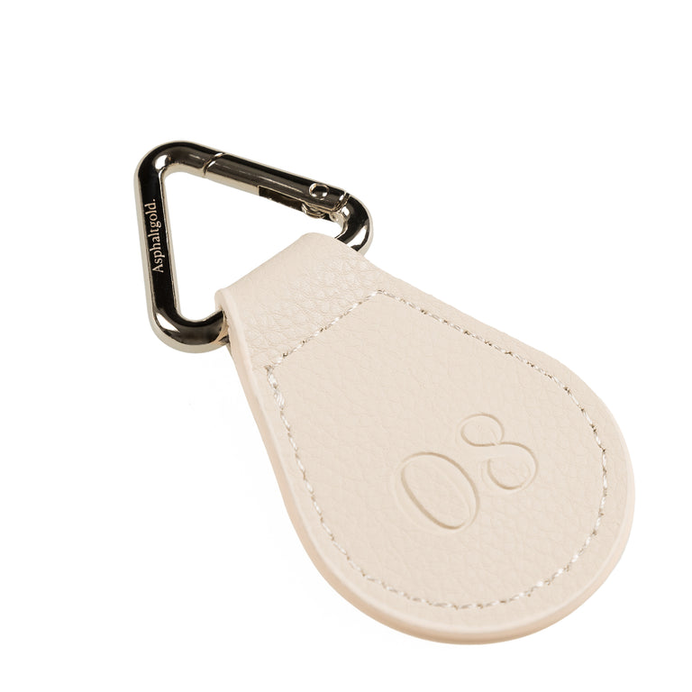 Asphaltgold Leather Keychain onfeet