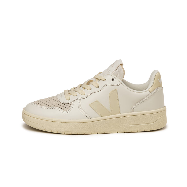 Veja V-10 Leather W