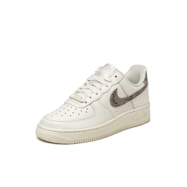 Nike Wmns Air Force 1 '07