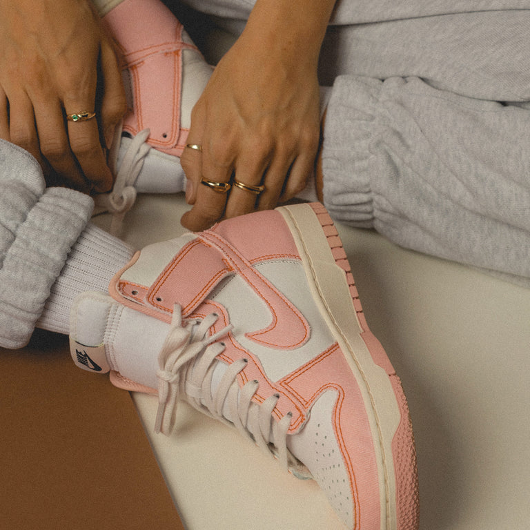 Nike Wmns Dunk Low Premium onfeet