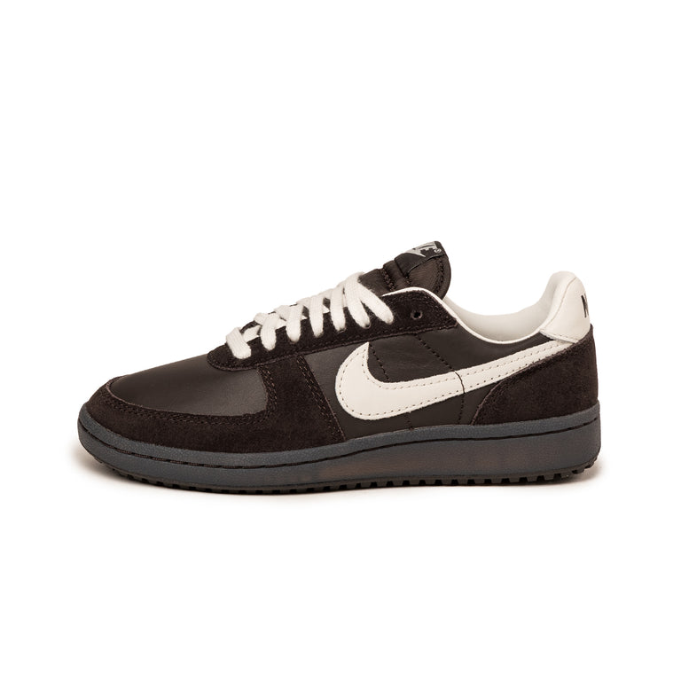 Nike Wmns Field General '82