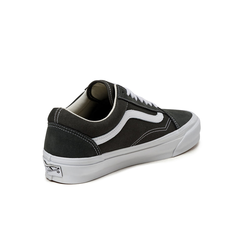 Vans Premium Old Skool 36 LX onfeet