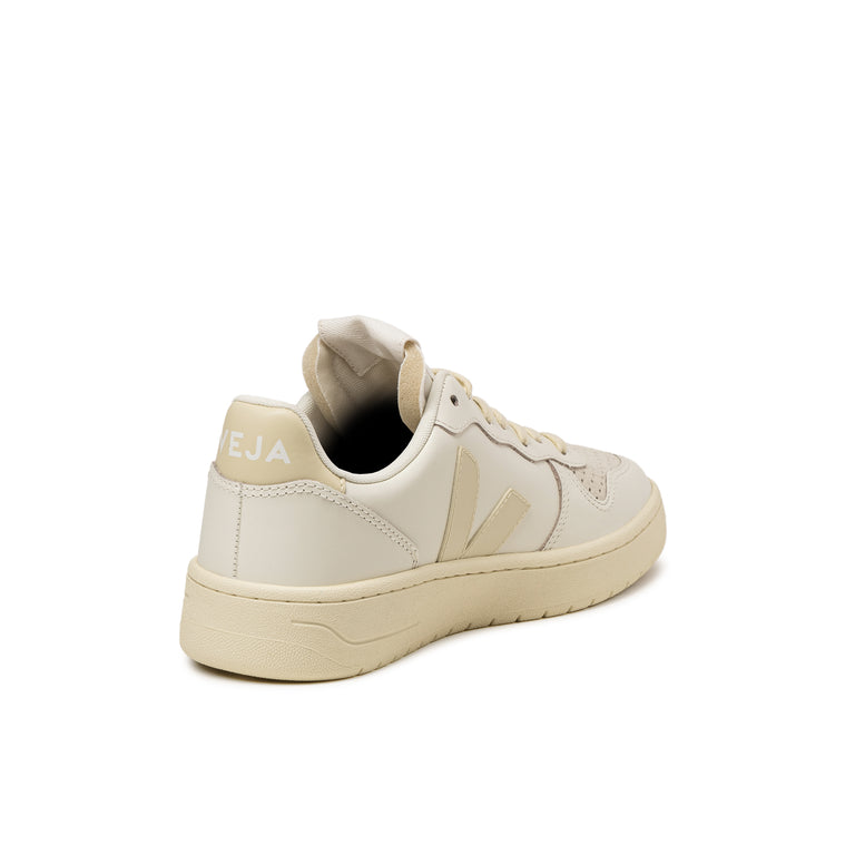 Veja V-10 Leather W