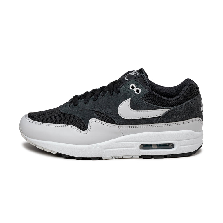 Nike Air Max 1 Essential