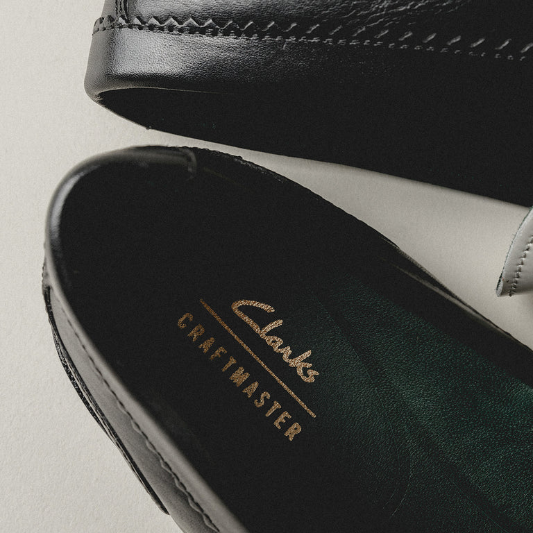 Clarks Originals Craft James Lo onfeet