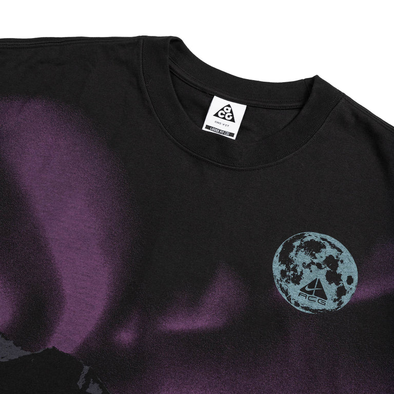 Nike	ACG Dri-Fit *Northern Lights* T-Shirt