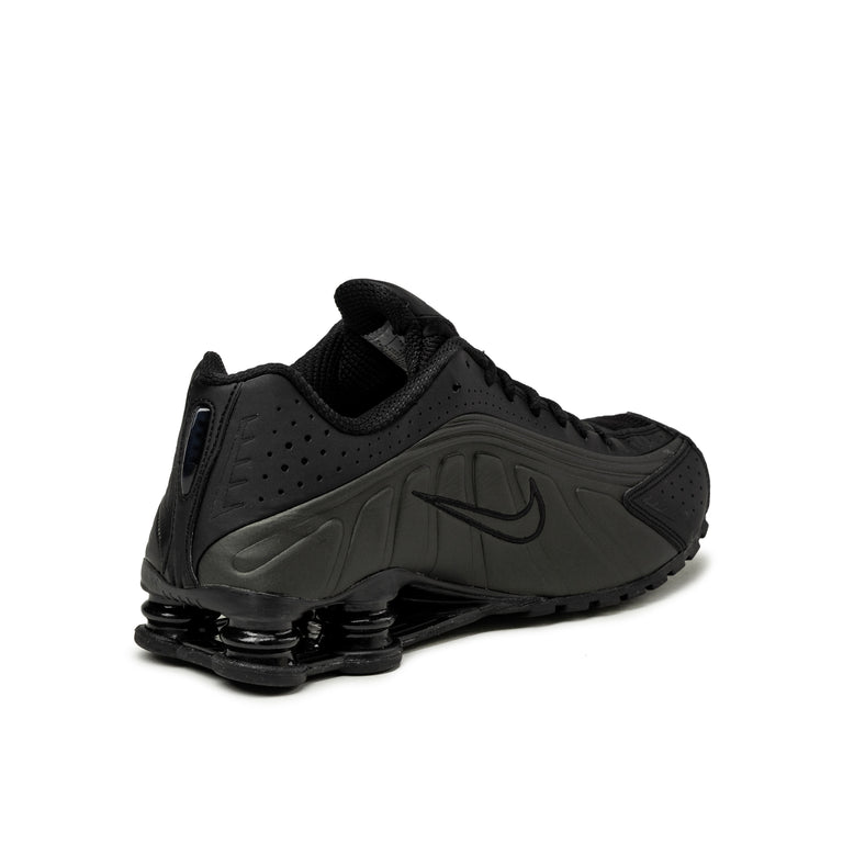 Nike Shox R4