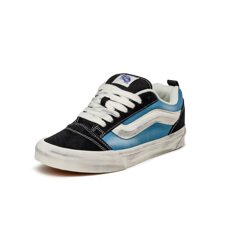 Vans Knu Skool *Wave* onfeet