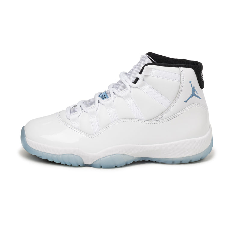 Nike Air Jordan 11 Retro *Legend Blue* onfeet