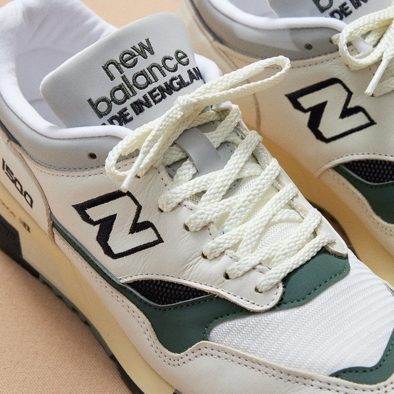 New Balance U1500WHG *Made in England* onfeet