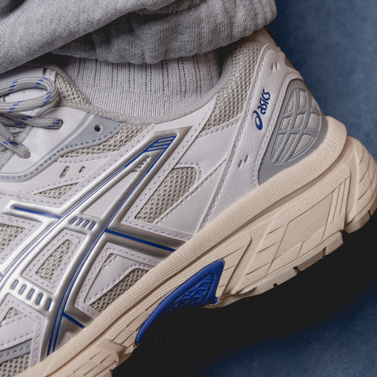 Asics GEL-Nunobiki onfeet