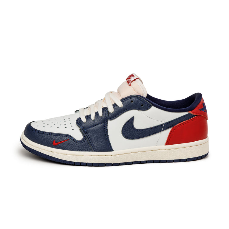 Blue and red 1s online