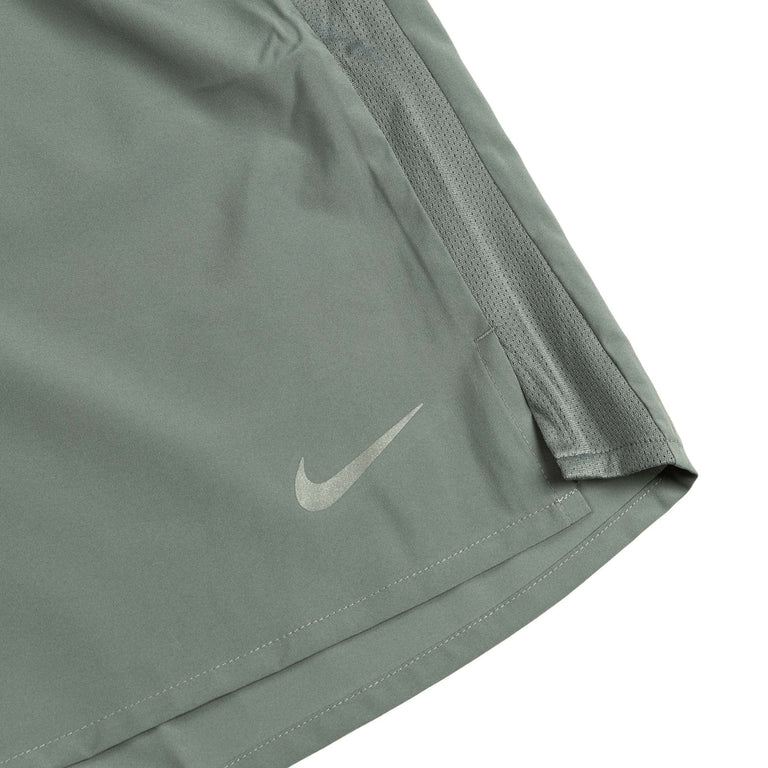 Nike Challenger Dri -Fit 9