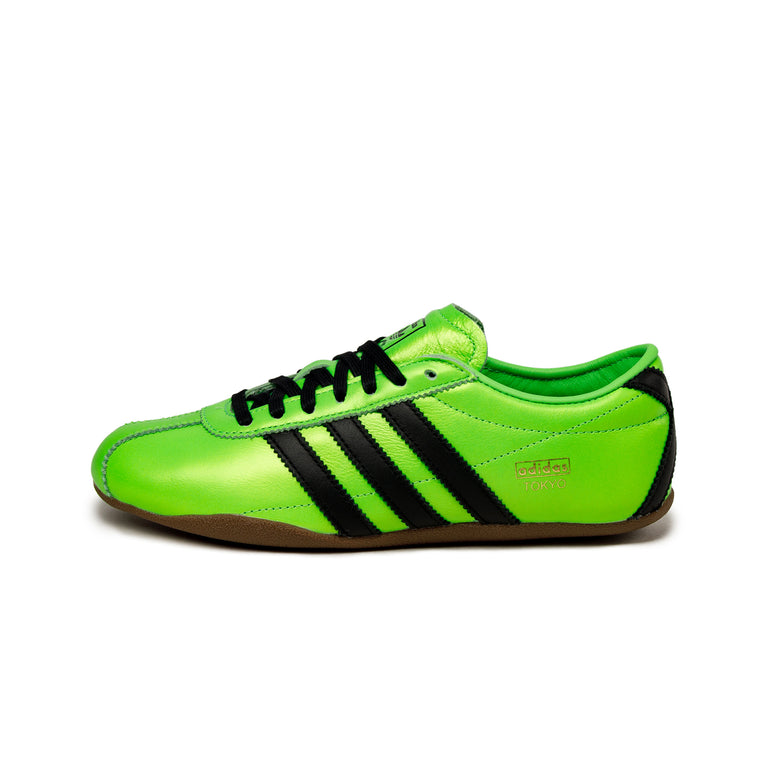 Exclusive Adidas sneakers buy online now at Asphaltgold