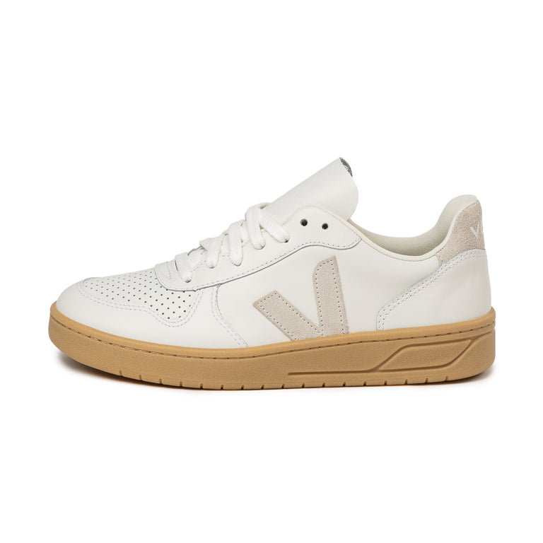 Veja V-10 Leather