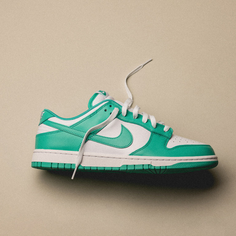 Nike Dunk Low Retro *Clear Jade* – buy now at Asphaltgold Online Store!