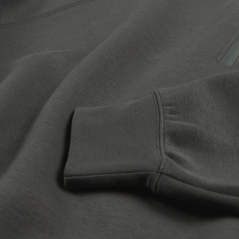 Nike	Tech Fleece Half Zip Top