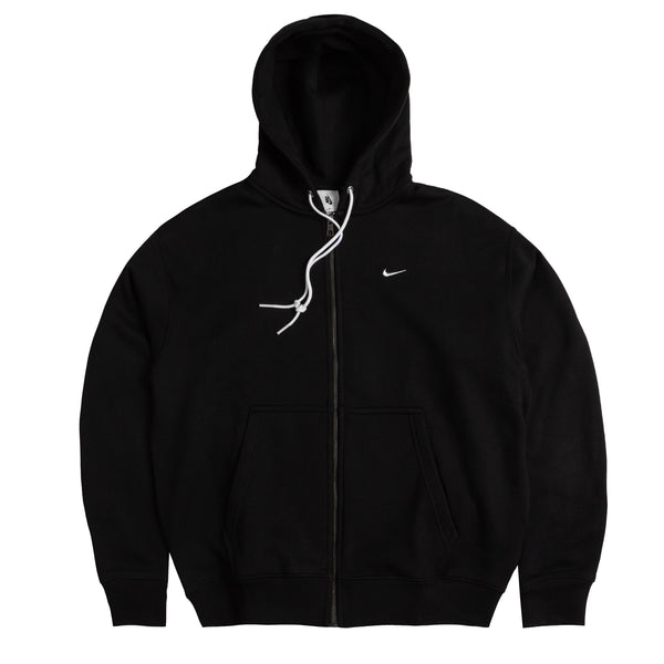 Nike Solo Swoosh Longsleeve – buy now at Asphaltgold Online Store!