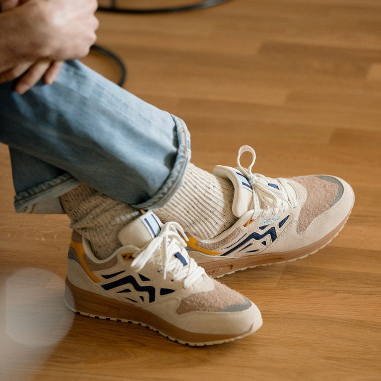 Karhu Legacy 96 onfeet