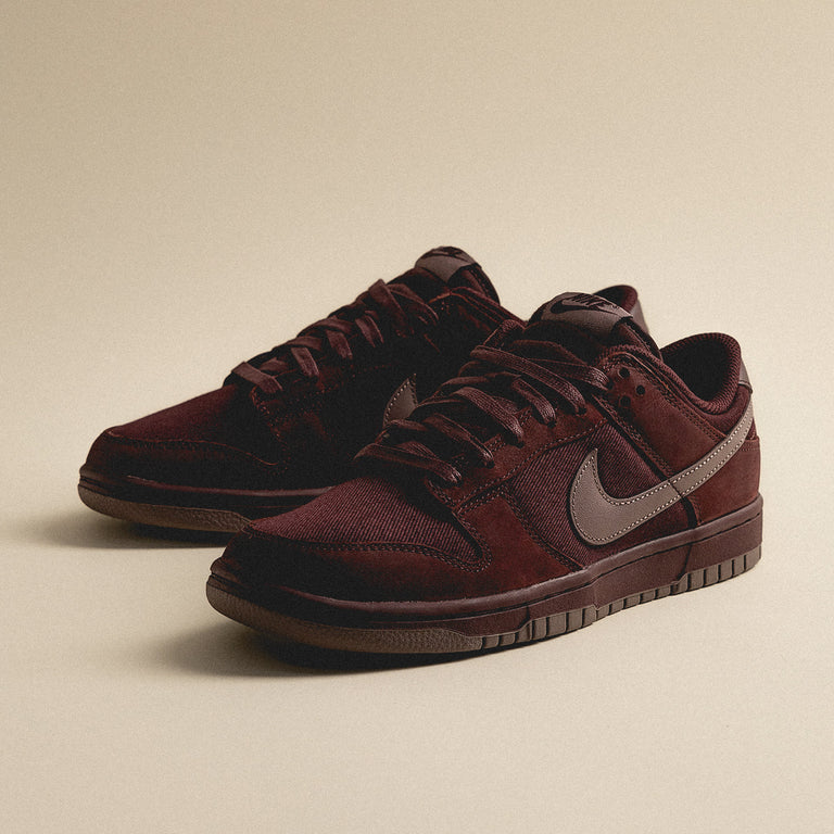 Sneakers Nike Dunk Low Premium “Burgundy Crush” (FB8895-600)