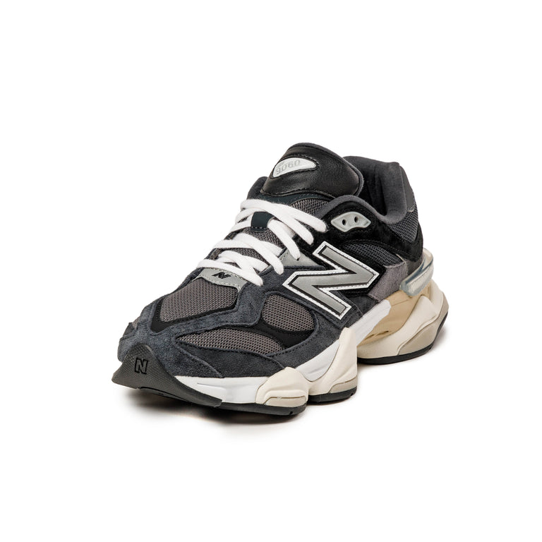 New Balance U90/60BLC onfeet