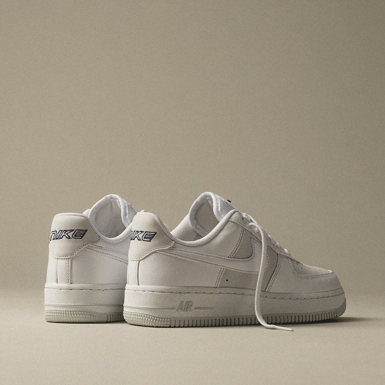 Nike Wmns Air Force 1 '07 LX » Buy online now!