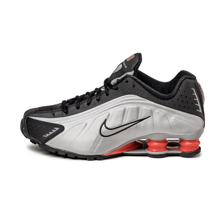 Nike Shox R4