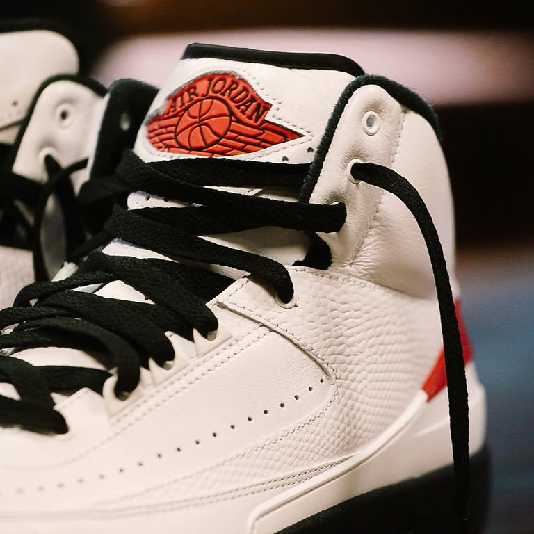 Nike Air Jordan 2 Retro *Chicago* – buy now at Asphaltgold Online Store!