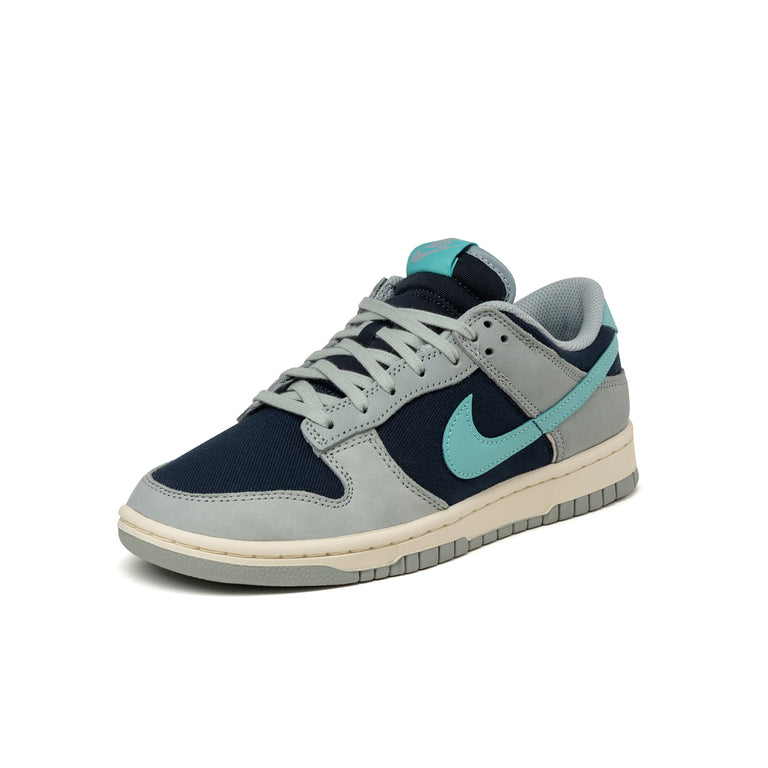 Nike Dunk Low Retro PRM