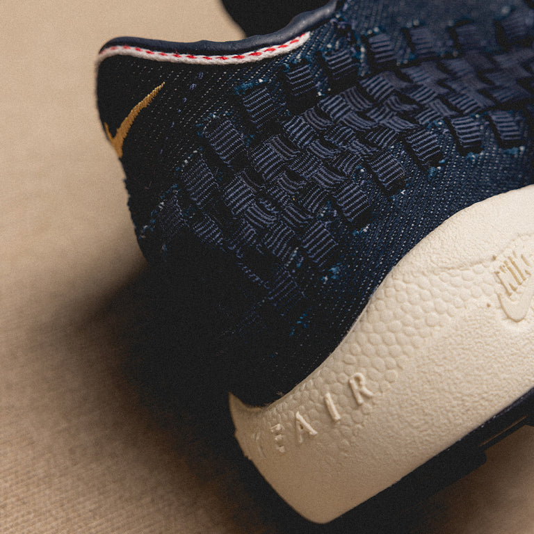 Nike Wmns Air Footscape Woven *Denim* onfeet