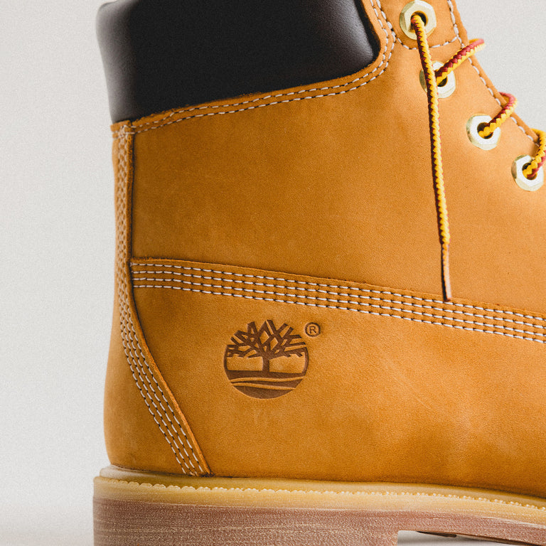 Timberland Premium 6-Inch Lace Up Boot *Waterproof* onfeet