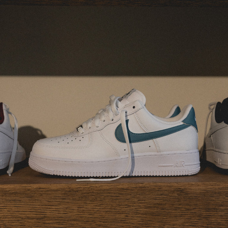 Nike Air Force 1 '07 onfeet