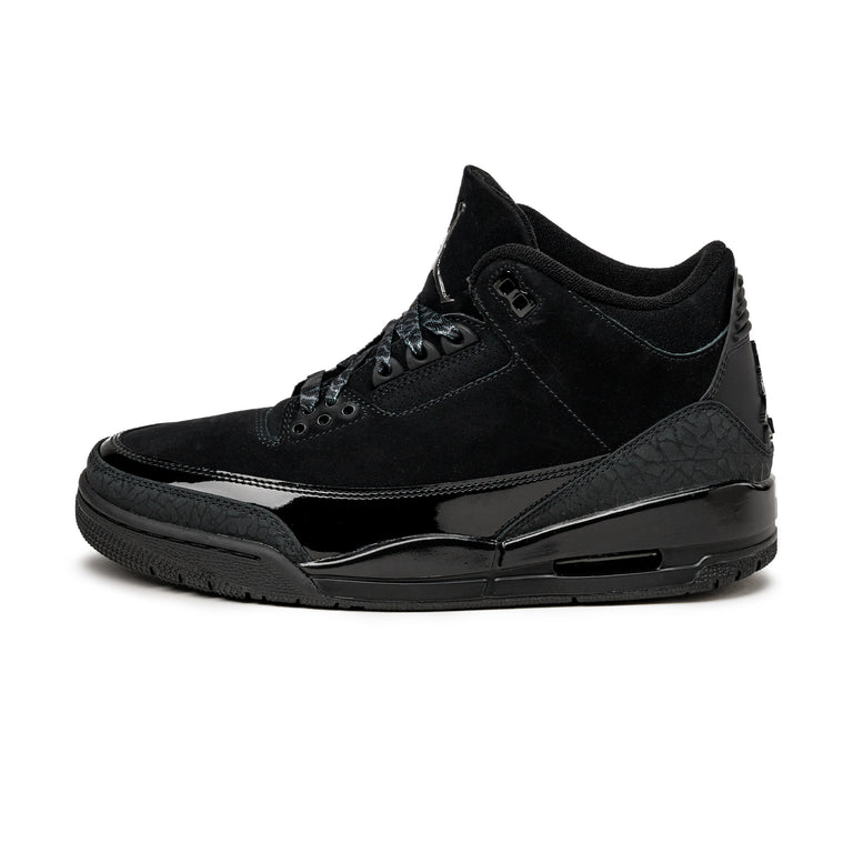 Nike	Air Jordan 3 Retro *Black Cat* onfeet